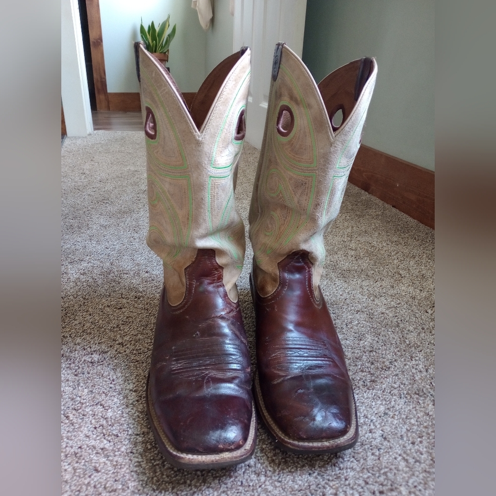 Ariat Brown and Tan Western Mens Boots